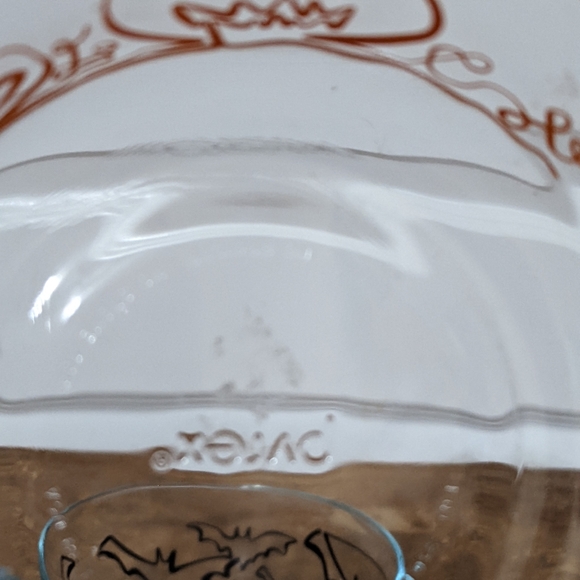 Pyrex Halloween Bowls Discontinued 1 qt. Bats Pumpkins Set of 2 Candy Dishes - Picture 5 of 6